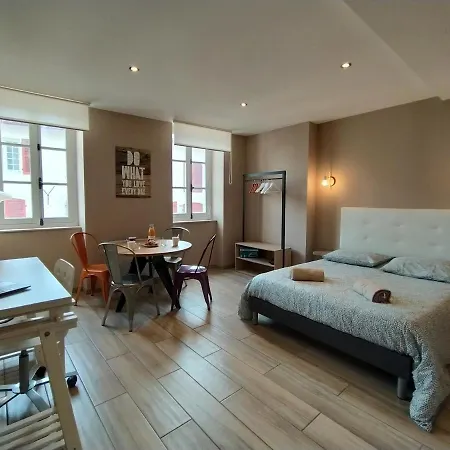 Apartment Sainte Cath -4-lau- Au Coeur De Saint Esprit Bayonne